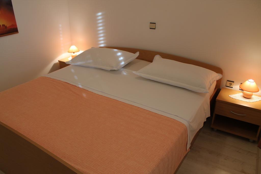 Adria Apartments 포드고라 객실 사진