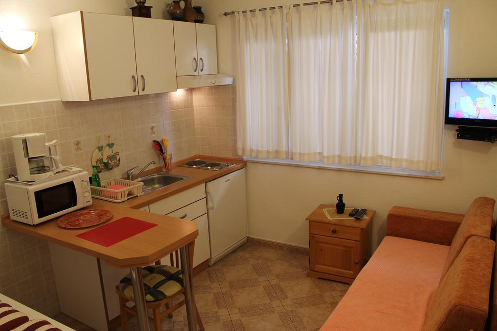 Adria Apartments 포드고라 객실 사진