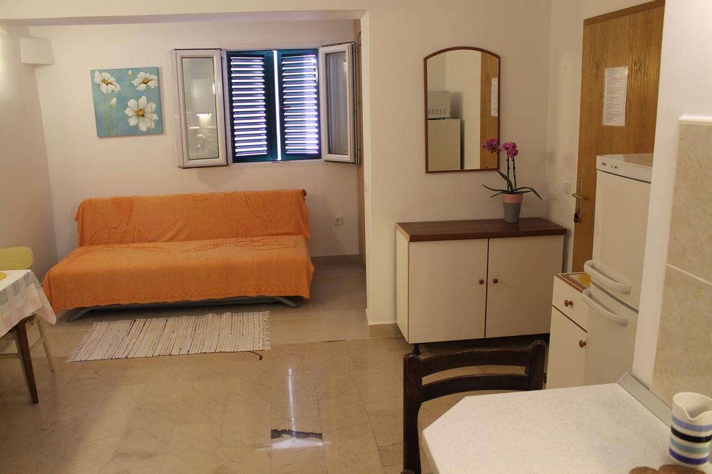 Adria Apartments 포드고라 외부 사진